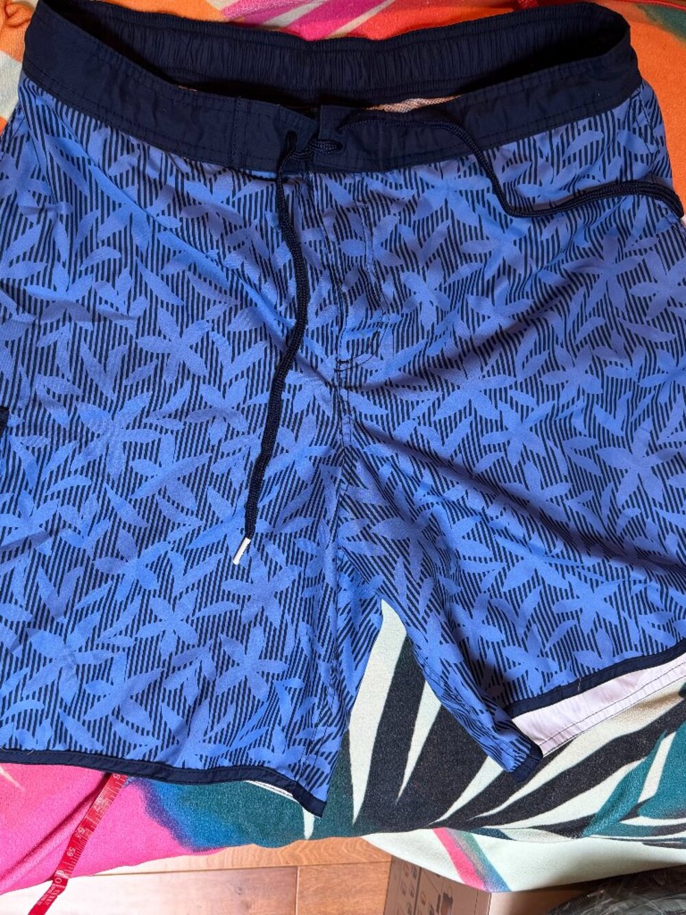 Lands' End Men's Board Shorts, Blue, Size Large